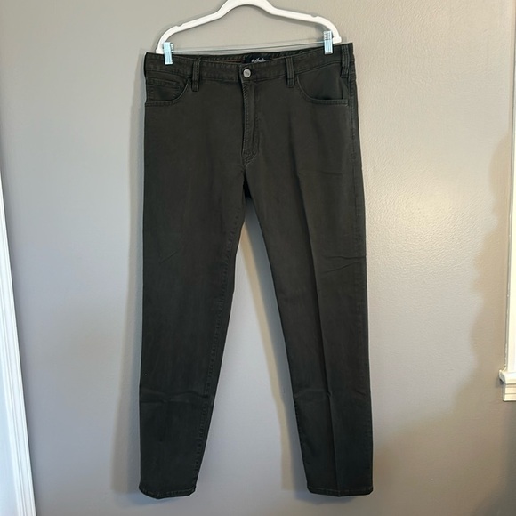 Other - 34 Heritage green pants mid rise, straight 40/32